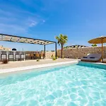 Villa 11 Satori